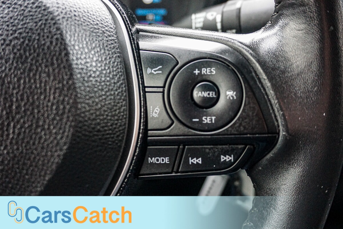 CARSCATCH - Used vehicle - SEDAN TOYOTA COROLLA 2021