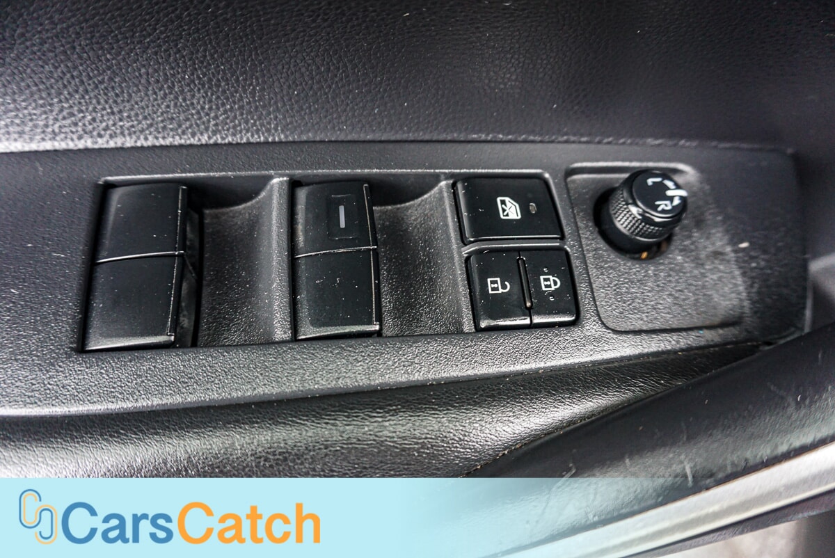 CARSCATCH - Used vehicle - SEDAN TOYOTA COROLLA 2021