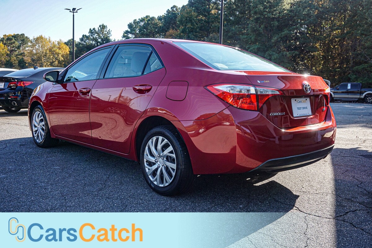 CARSCATCH - Used vehicle - SEDAN TOYOTA COROLLA 2016