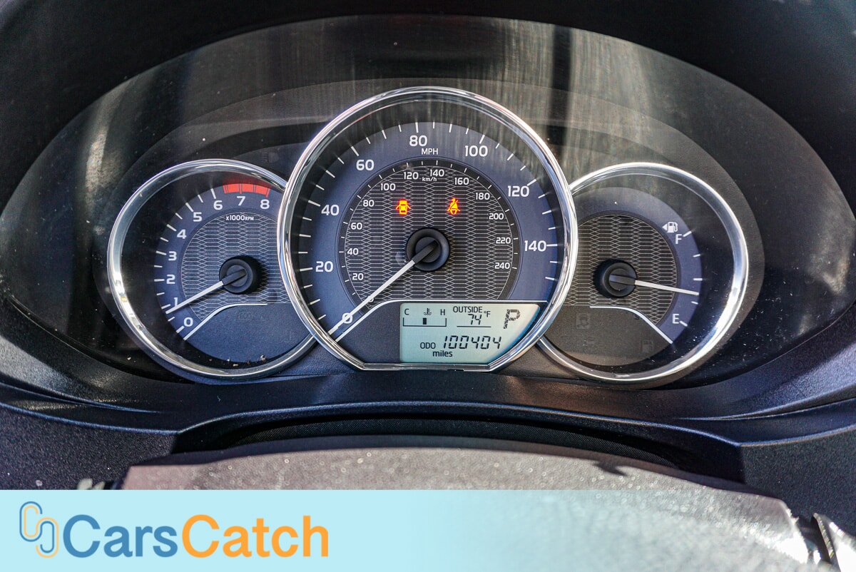 CARSCATCH - Used vehicle - SEDAN TOYOTA COROLLA 2016