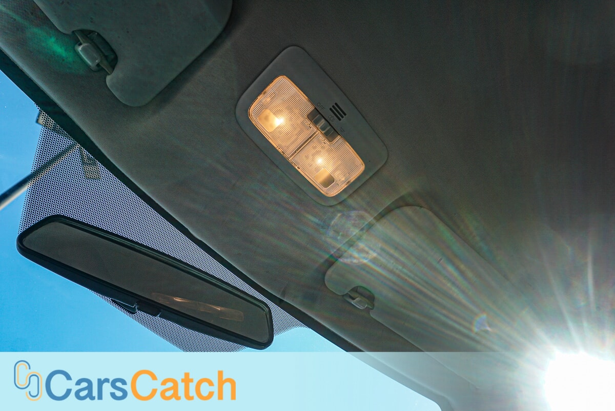 CARSCATCH - Used vehicle - SEDAN TOYOTA COROLLA 2016