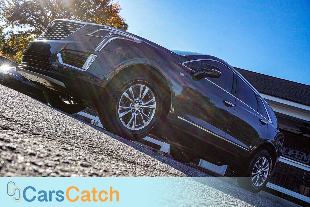 CARSCATCH - Used vehicle - SUV CADILLAC XT5 2020