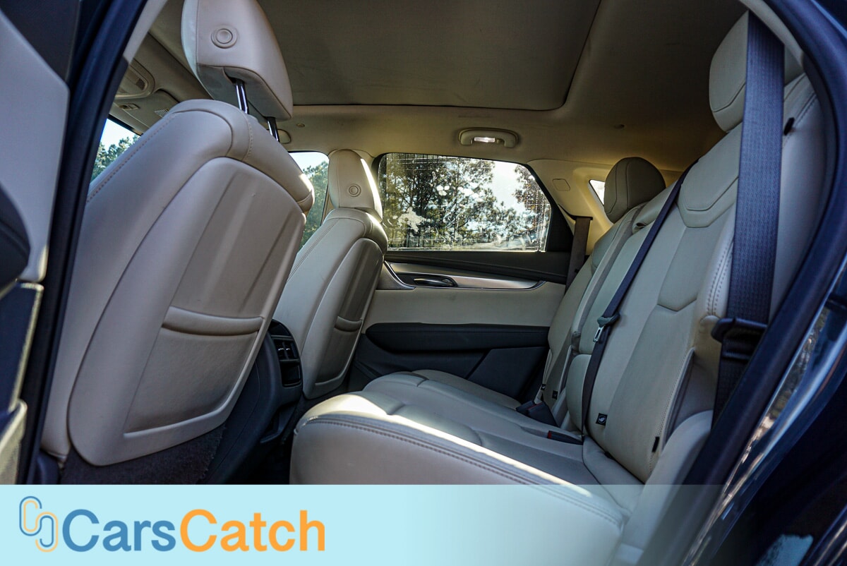 CARSCATCH - Used vehicle - SUV CADILLAC XT5 2020