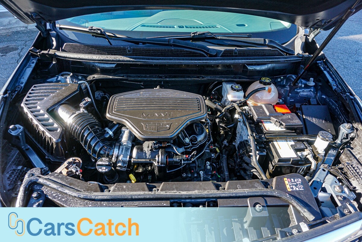 CARSCATCH - Used vehicle - SUV CADILLAC XT5 2020