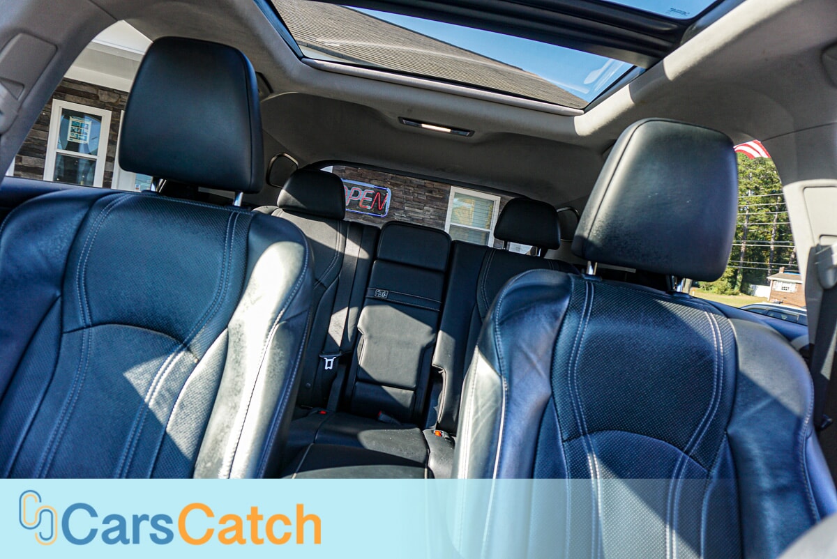 CARSCATCH - Used vehicle - SUV LEXUS RX 2019