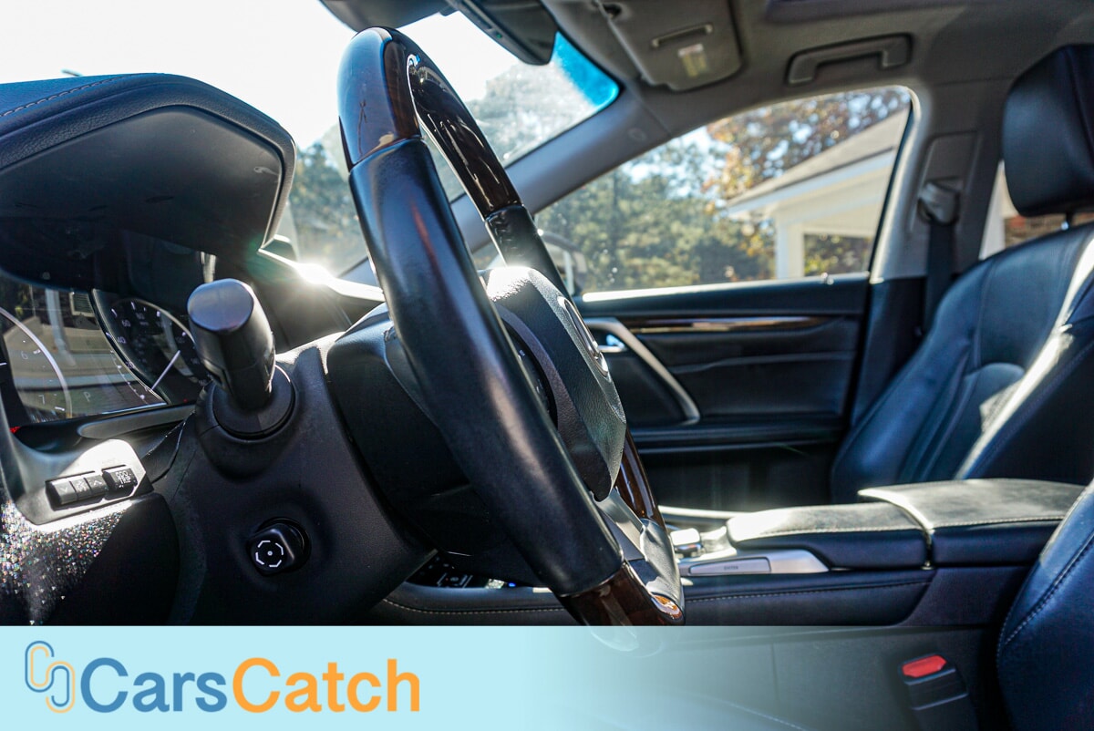 CARSCATCH - Used vehicle - SUV LEXUS RX 2019