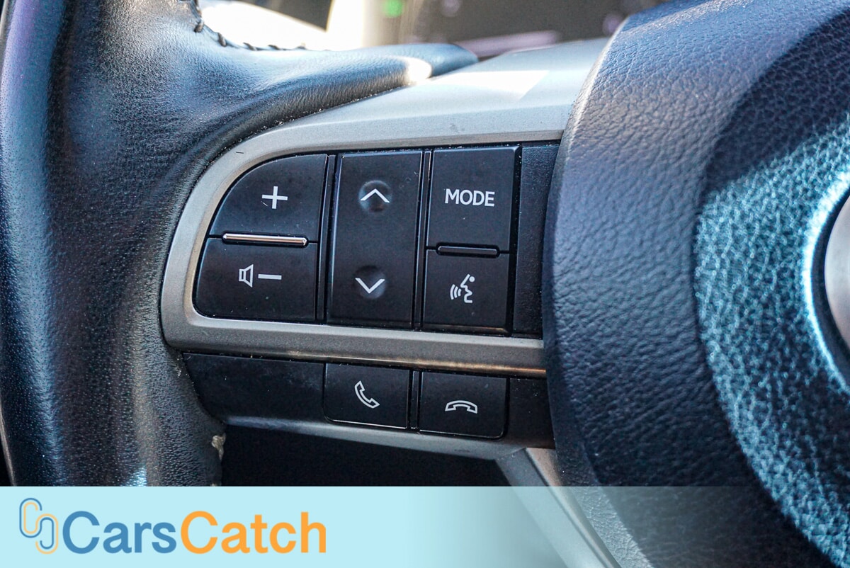 CARSCATCH - Used vehicle - SUV LEXUS RX 2019