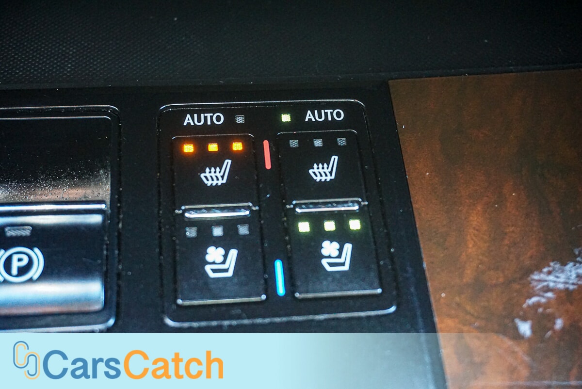 CARSCATCH - Used vehicle - SUV LEXUS RX 2019