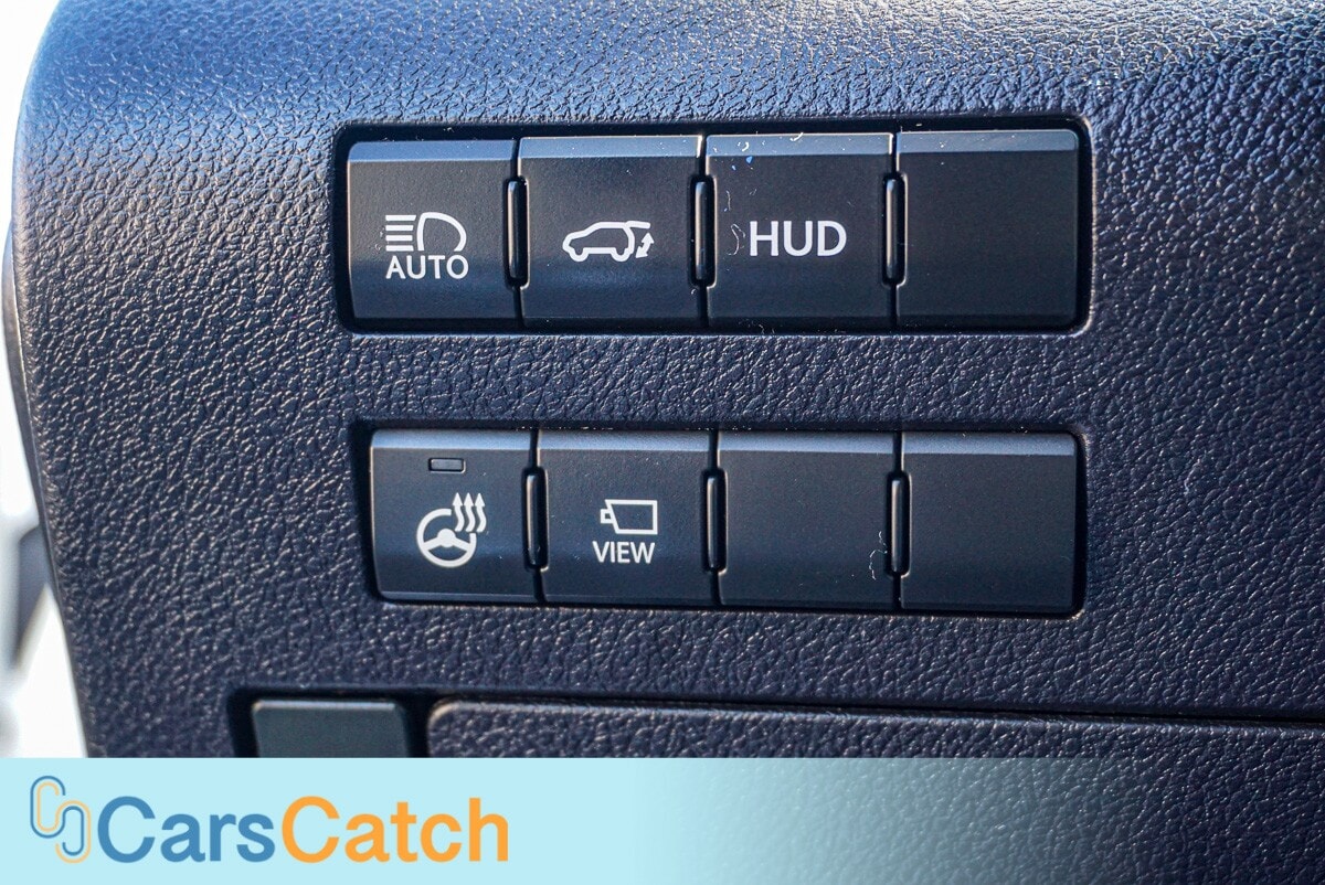 CARSCATCH - Used vehicle - SUV LEXUS RX 2019