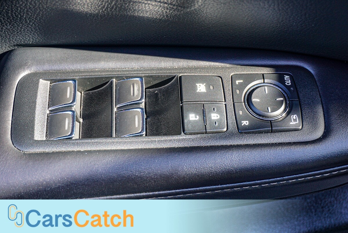 CARSCATCH - Used vehicle - SUV LEXUS RX 2019