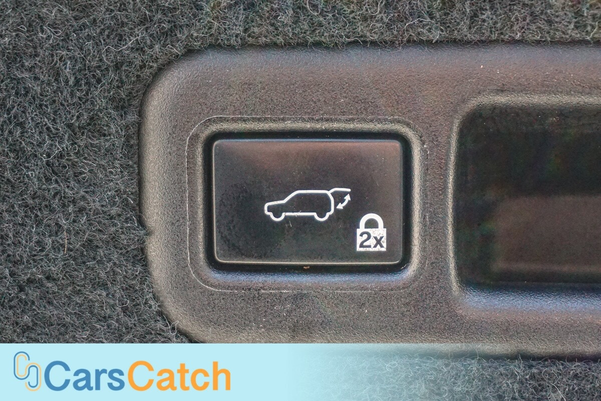 CARSCATCH - Used vehicle - SUV LEXUS RX 2019