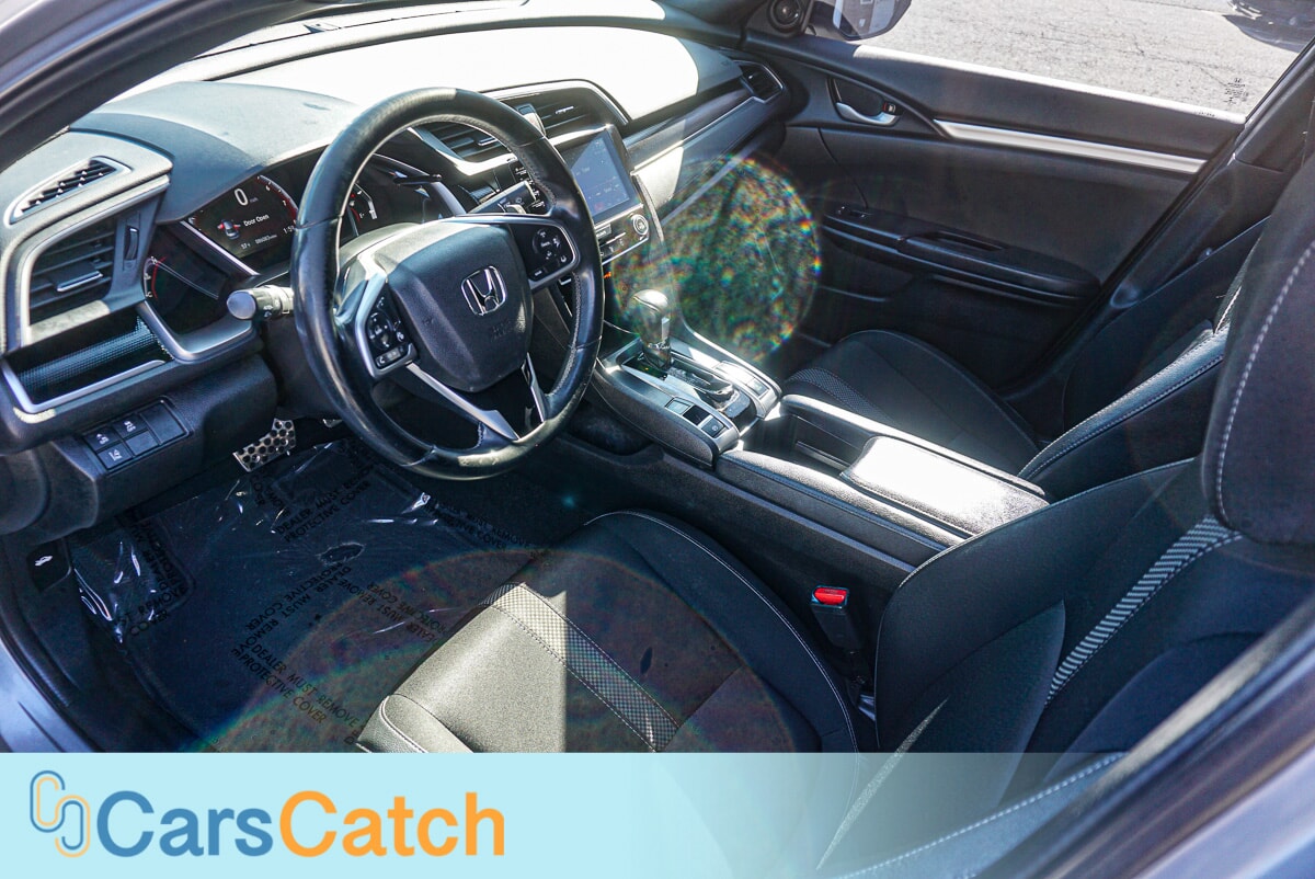 CARSCATCH  - Used vehicle - SEDAN HONDA CIVIC 2019
