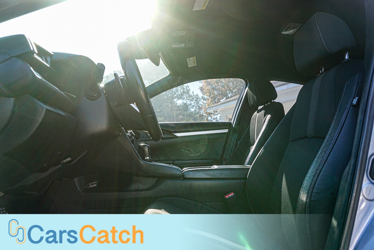 CARSCATCH  - Used vehicle - SEDAN HONDA CIVIC 2019