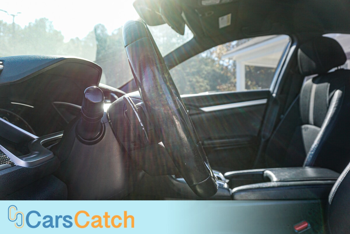 CARSCATCH  - Used vehicle - SEDAN HONDA CIVIC 2019