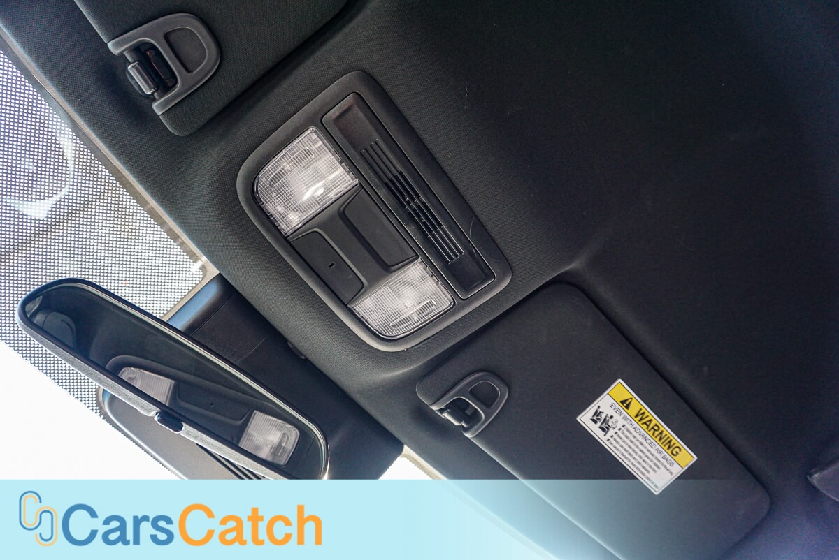 CARSCATCH  - Used vehicle - SEDAN HONDA CIVIC 2019