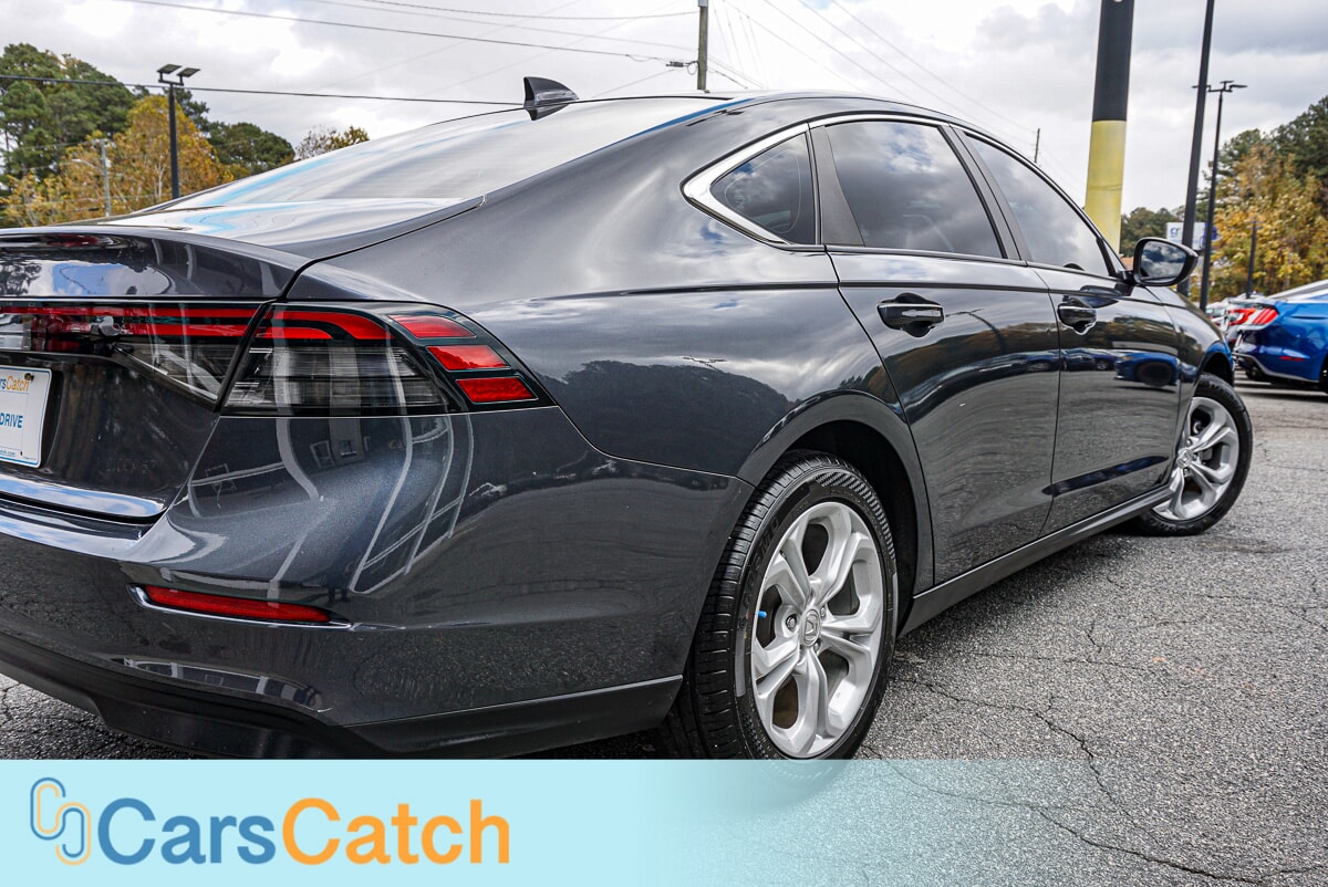 CARSCATCH - Used vehicle - SEDAN HONDA ACCORD 2023