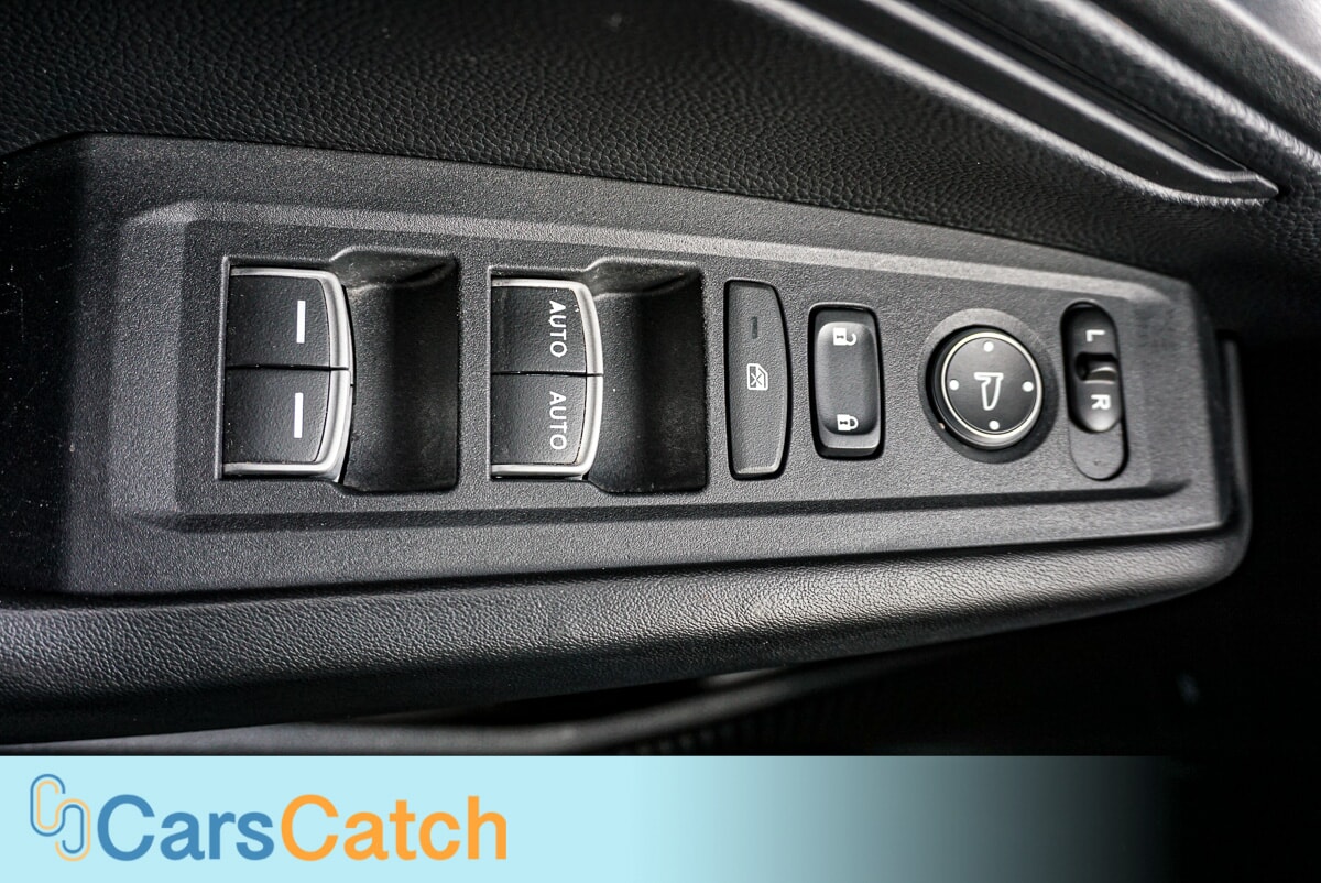 CARSCATCH - Used vehicle - SEDAN HONDA ACCORD 2023