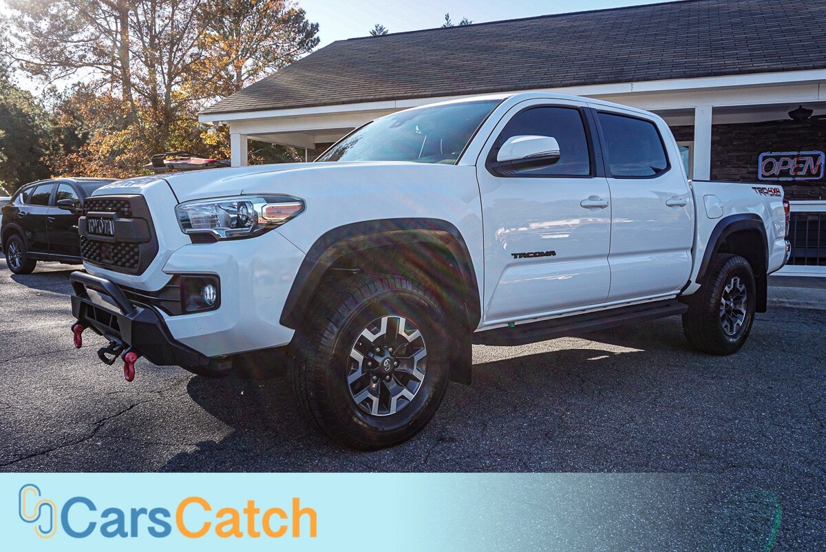 CARSCATCH - Used vehicle - TRUCK TOYOTA TACOMA 2018