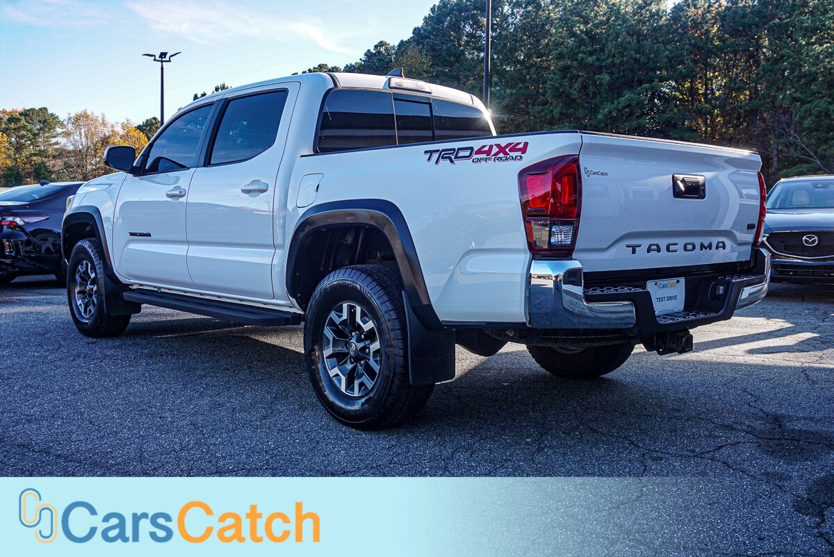 CARSCATCH - Used vehicle - TRUCK TOYOTA TACOMA 2018