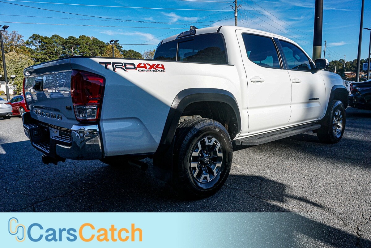 CARSCATCH - Used vehicle - TRUCK TOYOTA TACOMA 2018