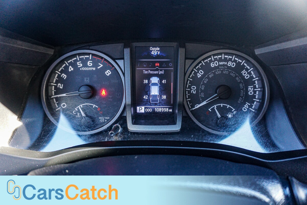 CARSCATCH - Used vehicle - TRUCK TOYOTA TACOMA 2018