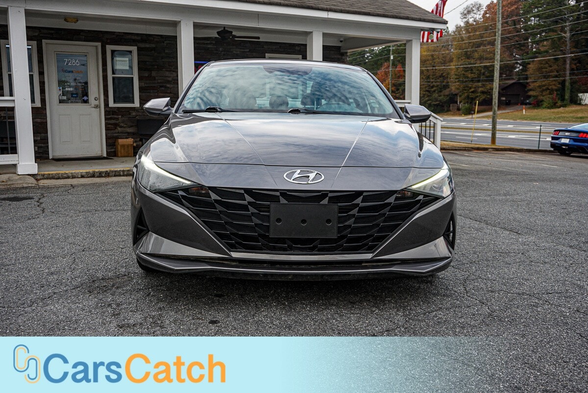 CARSCATCH - Used vehicle - SEDAN HYUNDAI ELANTRA 2024