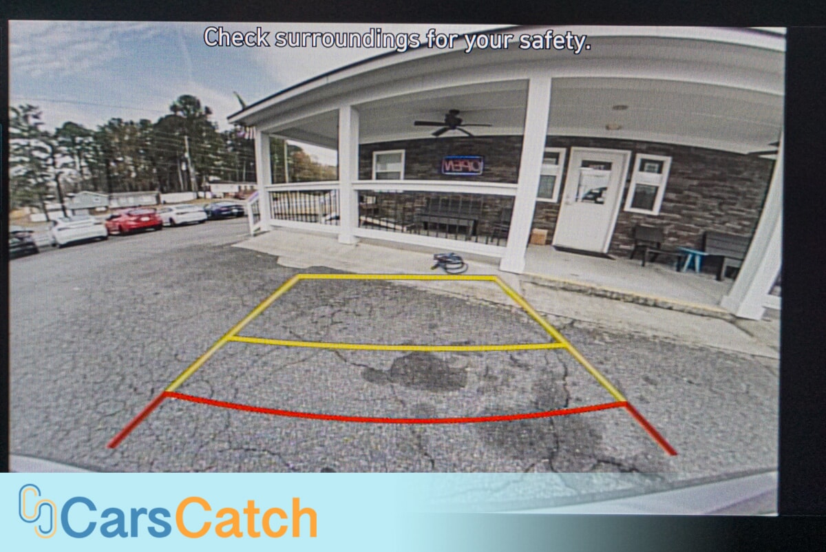 CARSCATCH - Used vehicle - SEDAN HYUNDAI ELANTRA 2024