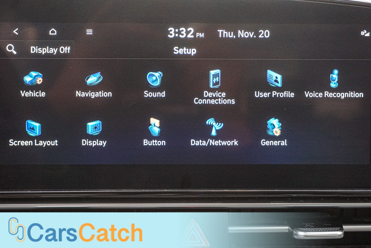 CARSCATCH - Used vehicle - SEDAN HYUNDAI ELANTRA 2024