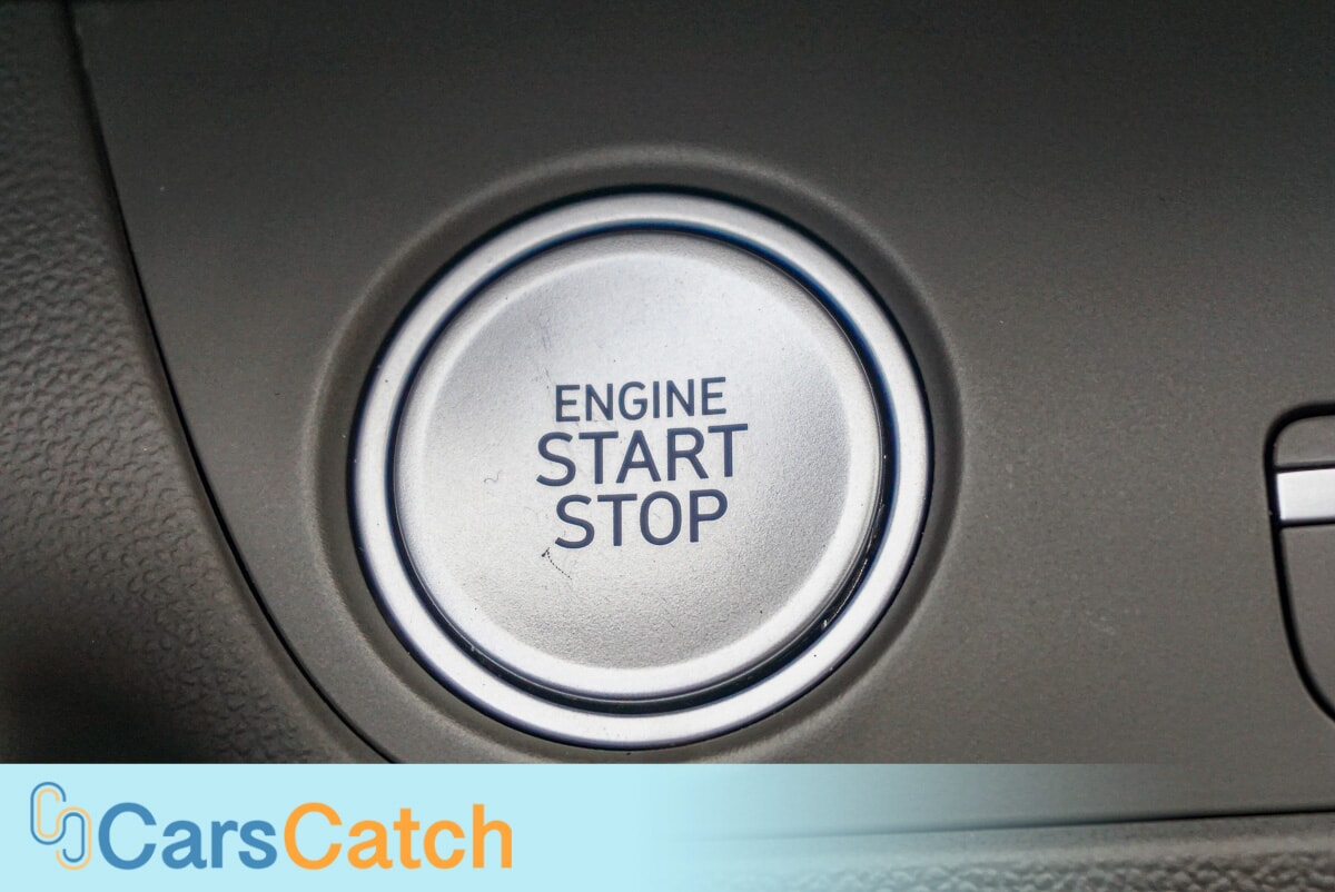 CARSCATCH - Used vehicle - SEDAN HYUNDAI ELANTRA 2024