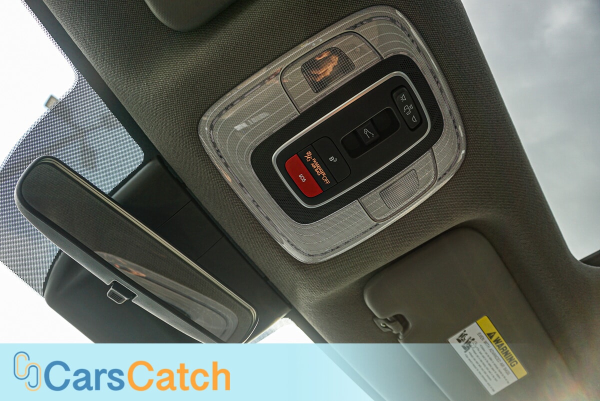 CARSCATCH - Used vehicle - SEDAN HYUNDAI ELANTRA 2024
