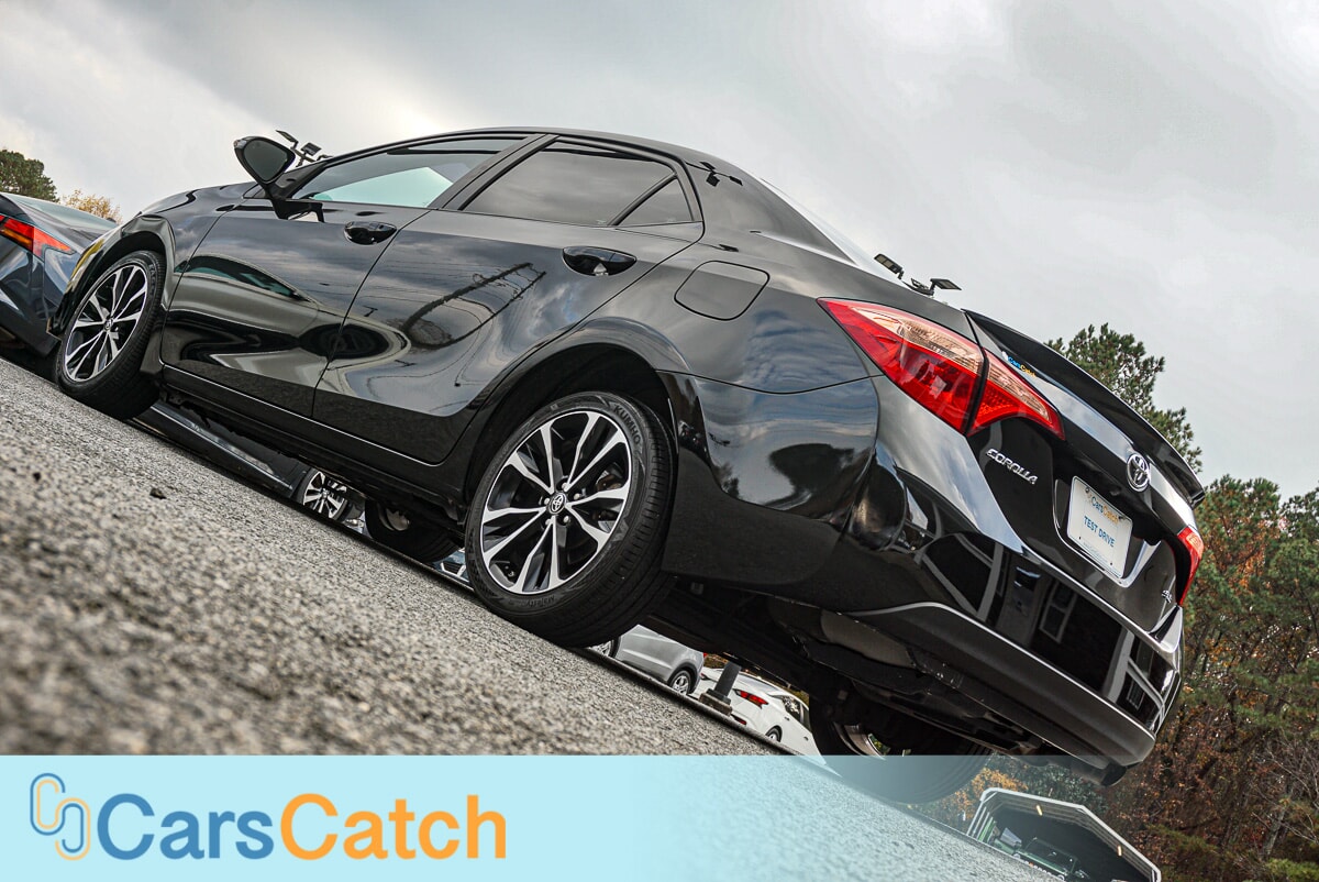 CARSCATCH - Used vehicle - SEDAN TOYOTA COROLLA 2019