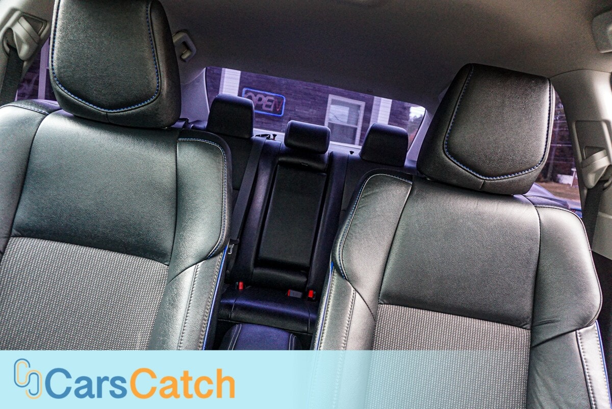 CARSCATCH - Used vehicle - SEDAN TOYOTA COROLLA 2019