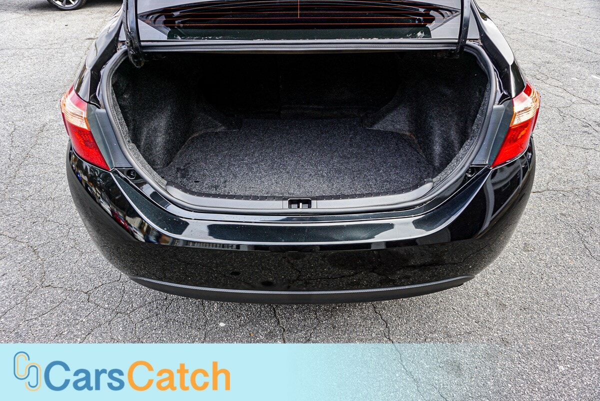 CARSCATCH - Used vehicle - SEDAN TOYOTA COROLLA 2019