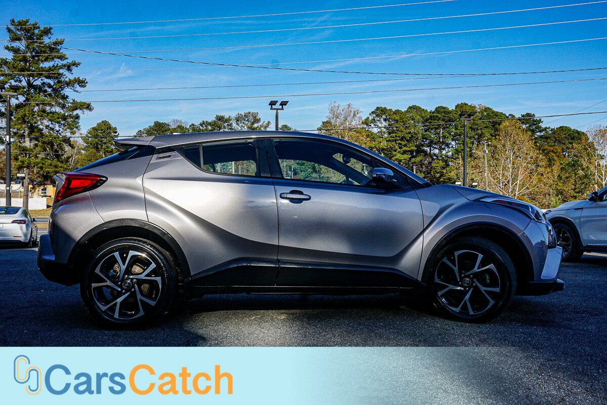 CARSCATCH - Used vehicle - SUV TOYOTA C-HR 2018
