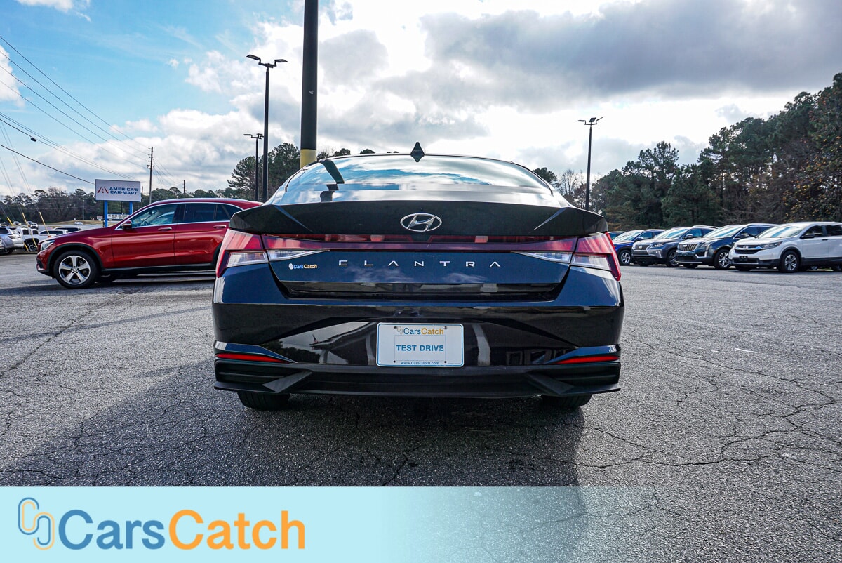 CARSCATCH - Used vehicle - SEDAN HYUNDAI ELANTRA 2022