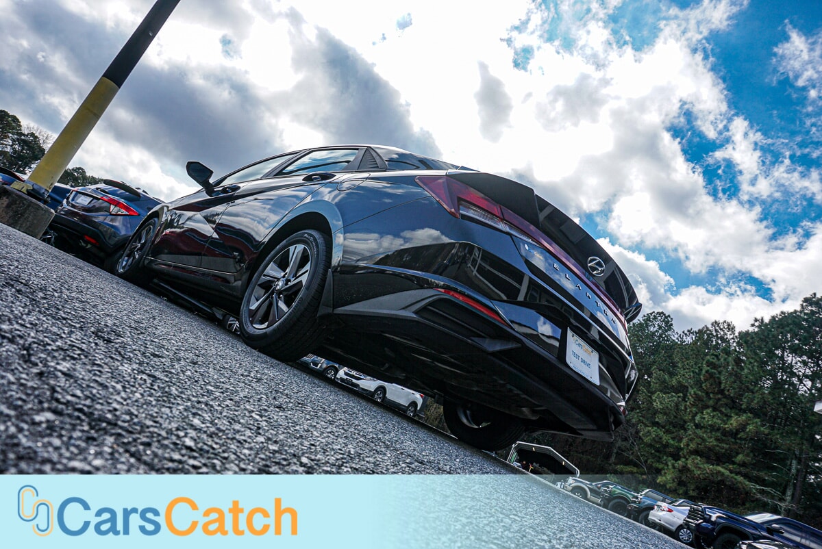 CARSCATCH - Used vehicle - SEDAN HYUNDAI ELANTRA 2022