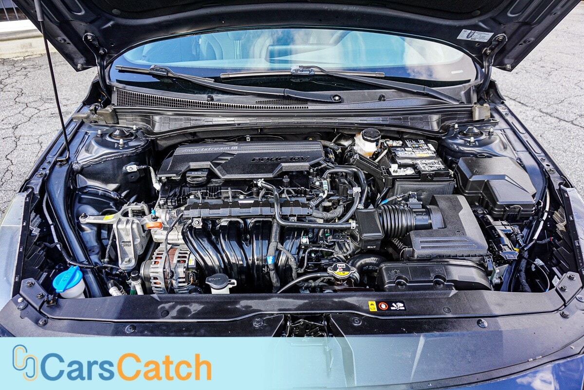 CARSCATCH - Used vehicle - SEDAN HYUNDAI ELANTRA 2022