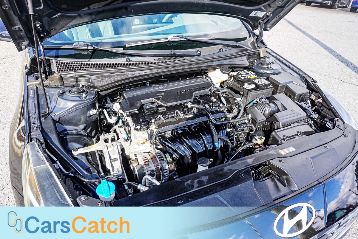 CARSCATCH - Used vehicle - SEDAN HYUNDAI ELANTRA 2022