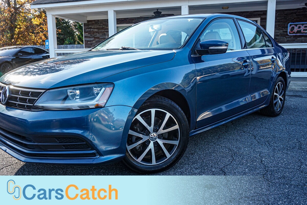 CARSCATCH - Used vehicle - SEDAN VOLKSWAGEN JETTA 2018