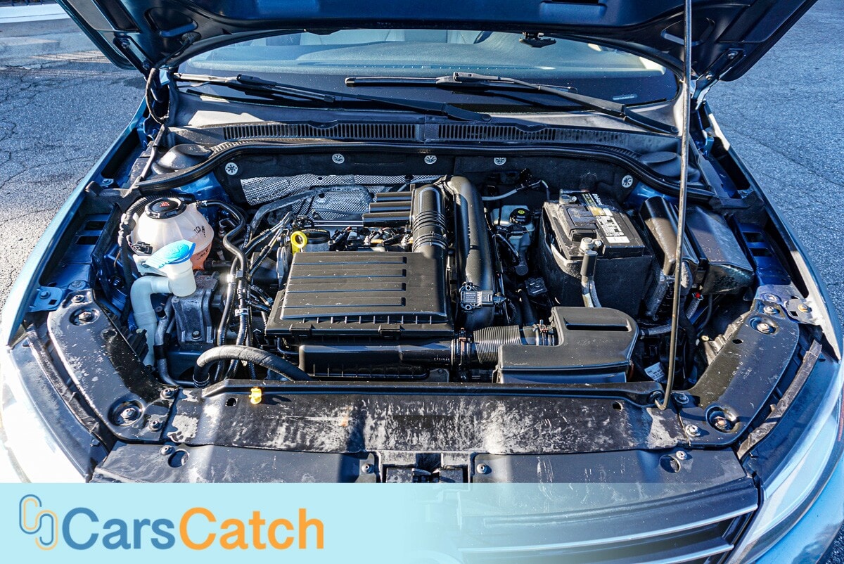 CARSCATCH - Used vehicle - SEDAN VOLKSWAGEN JETTA 2018