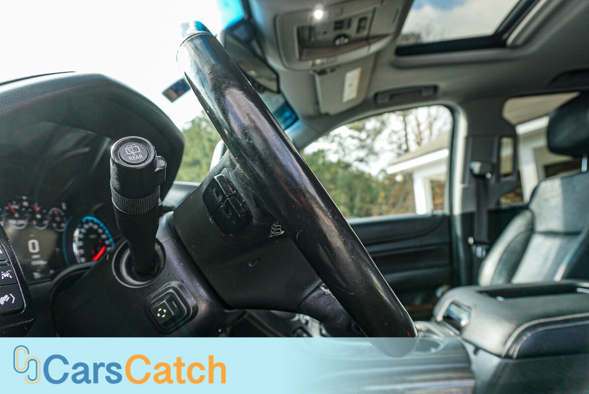 CARSCATCH - Used vehicle - SUV CHEVROLET TAHOE 2017