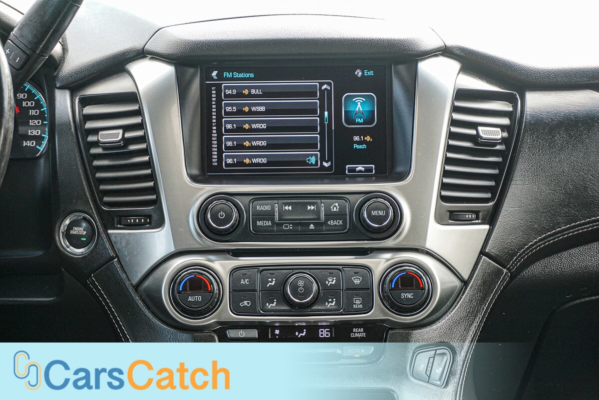 CARSCATCH - Used vehicle - SUV CHEVROLET TAHOE 2017