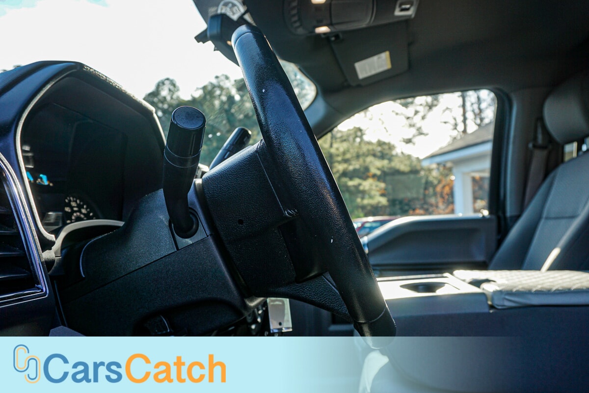 CARSCATCH - Used vehicle - TRUCK FORD F-150 2018