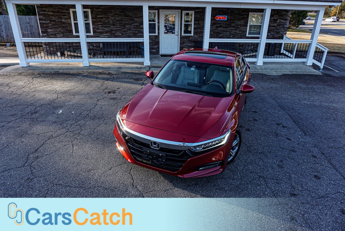 CARSCATCH - Used vehicle - SEDAN HONDA ACCORD 2018