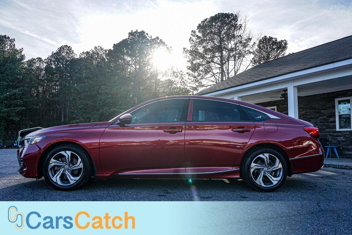 CARSCATCH - Used vehicle - SEDAN HONDA ACCORD 2018