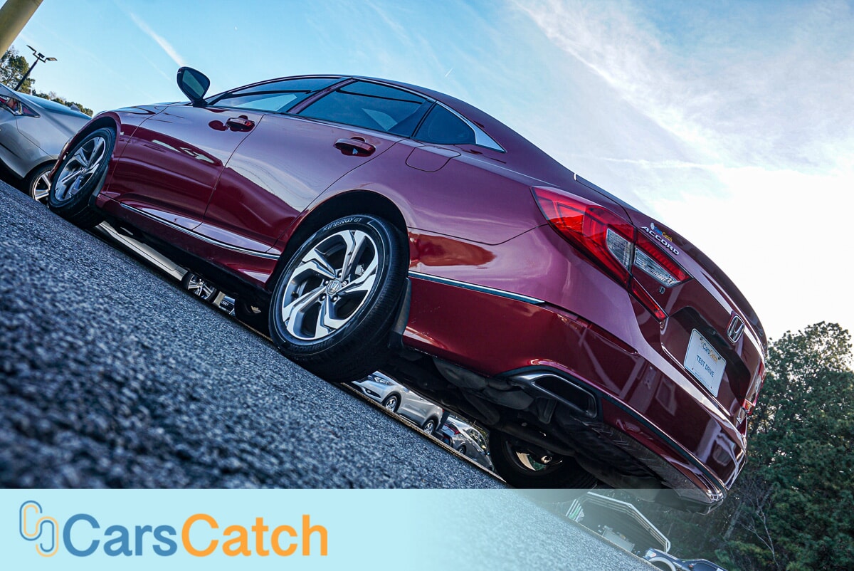CARSCATCH - Used vehicle - SEDAN HONDA ACCORD 2018