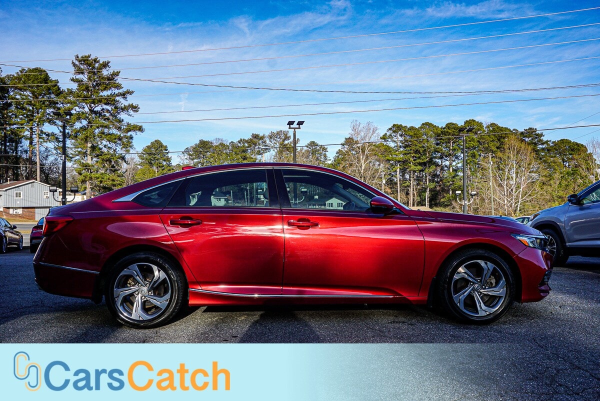 CARSCATCH - Used vehicle - SEDAN HONDA ACCORD 2018