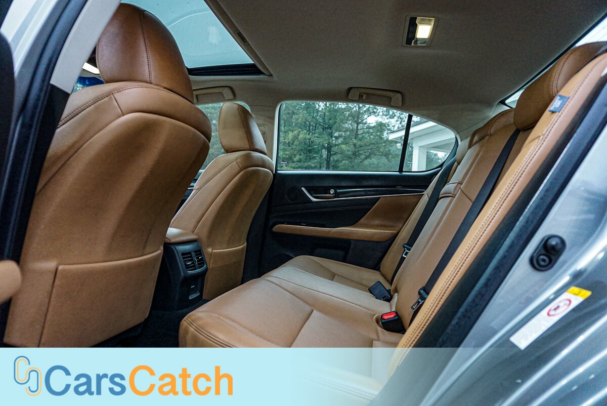CARSCATCH - Used vehicle - SEDAN LEXUS GS 200T 2016