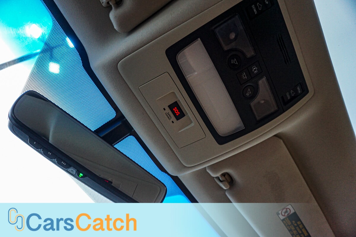 CARSCATCH - Used vehicle - SEDAN LEXUS GS 200T 2016