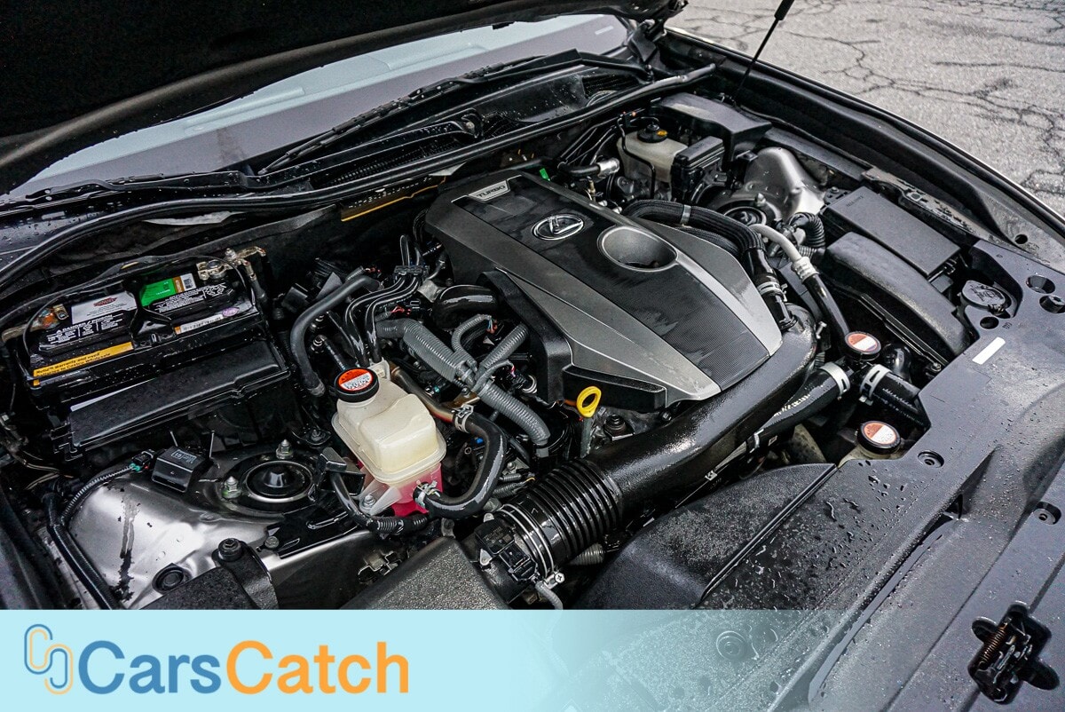 CARSCATCH - Used vehicle - SEDAN LEXUS GS 200T 2016